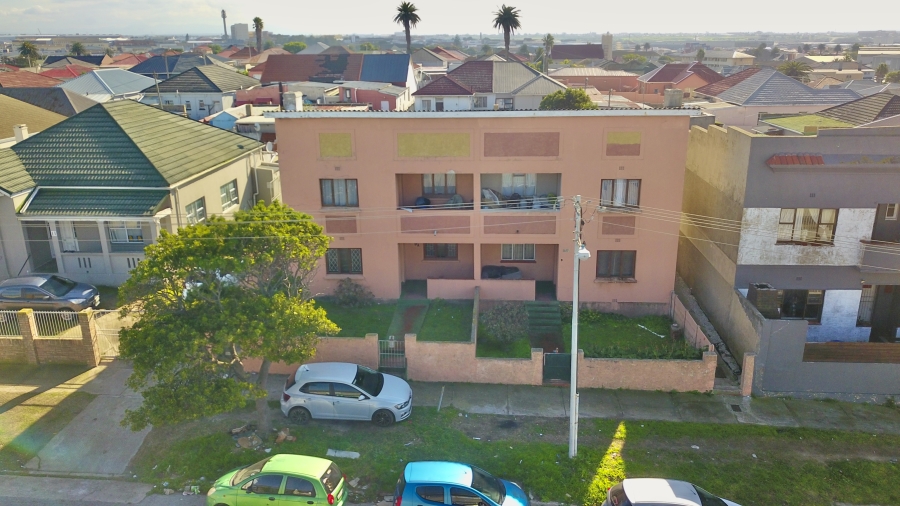 9 Bedroom Property for Sale in Sydenham Eastern Cape